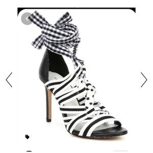 Gianni Bini Abrianna Sandals New in Box